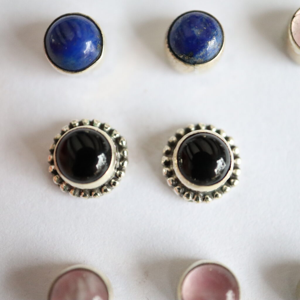 Onyx | Boucles d'oreilles mini stud